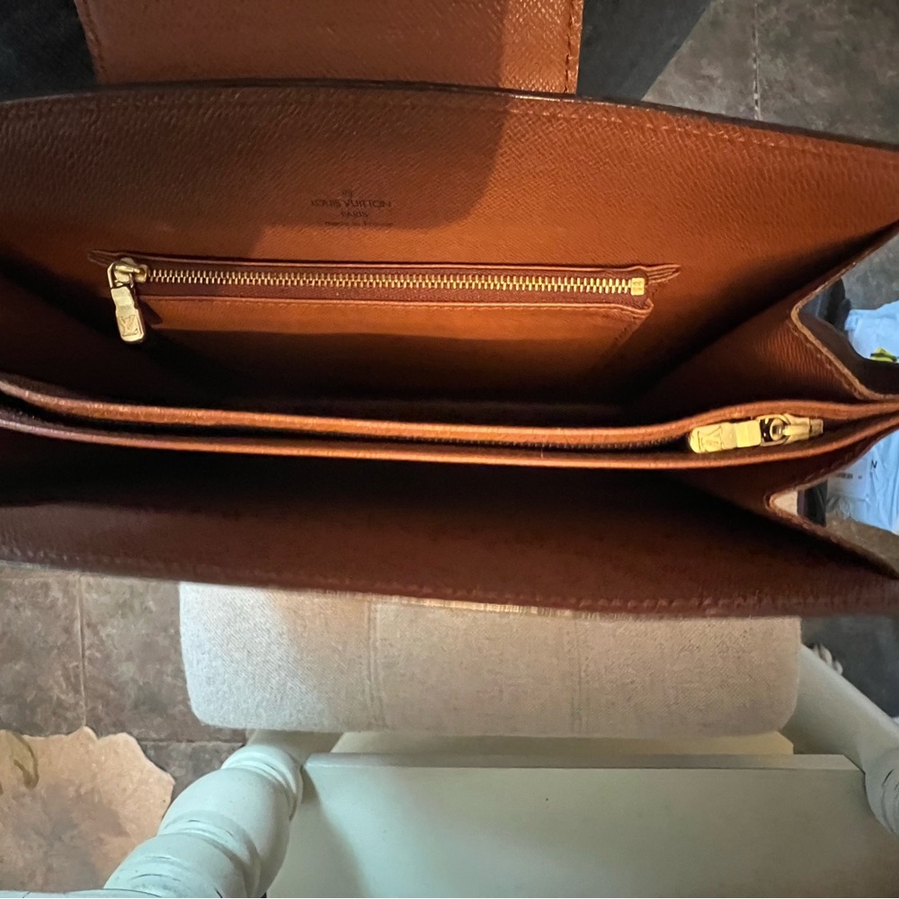 Louis Vuitton Courcelles Monogram Canvas shoulder bag - Picture 9 of 16